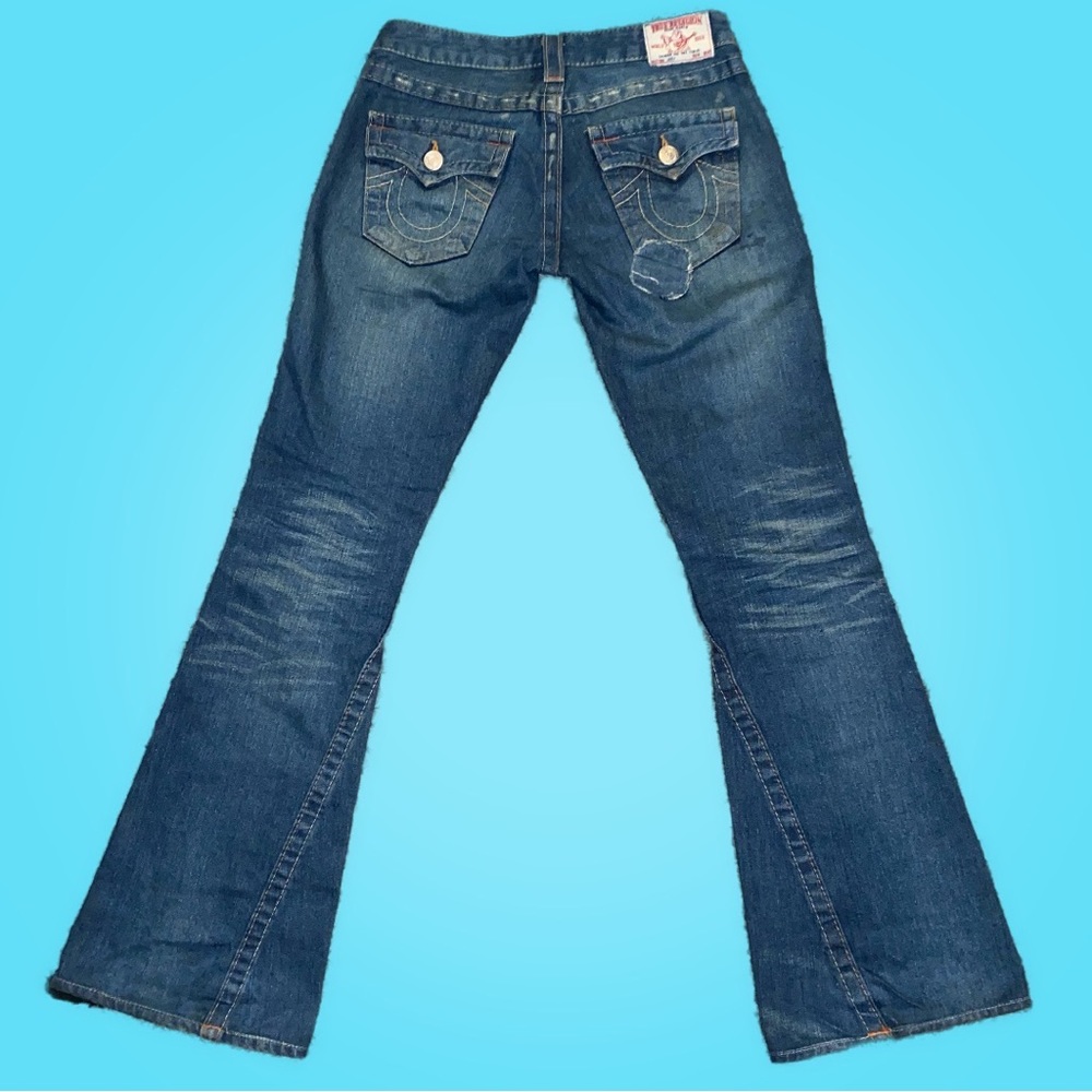 VERY RARE…LIKE NEW  True Religion “Joey” Flare Jeans Size 26, Patched VERY Y2K
